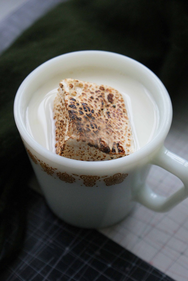 White Hot Chocolate with Toasted Marshmallows 