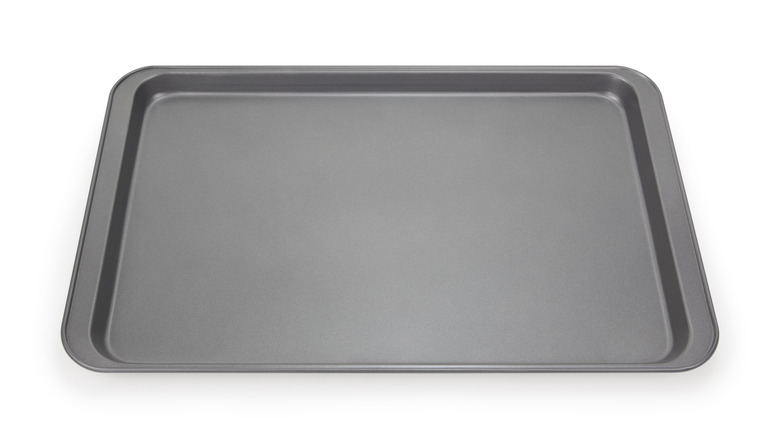 Empty sheet pan