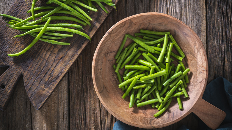 Fresh greens beans with the steams removed