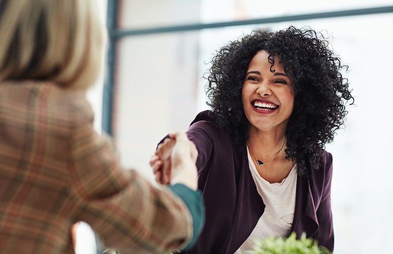 Calling a Woman 'Ma'am' or a Man 'Sir' Isn't Always Polite