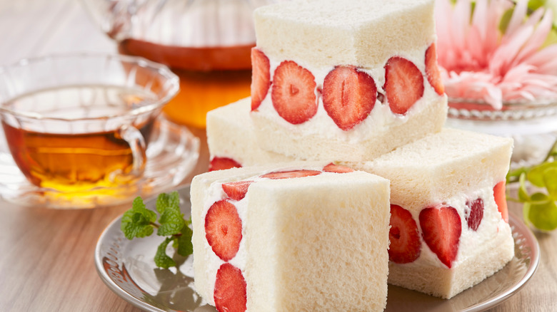 Strawberry fruit sando squares with tea