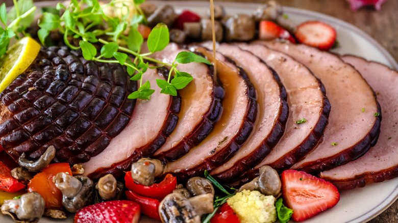 sliced spiral ham with strawberries