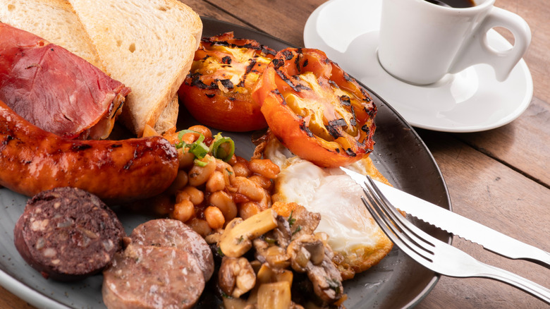 Full Irish fry up breakfast