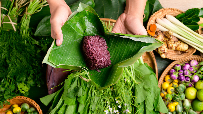 Purple sticky rice in banana leaves