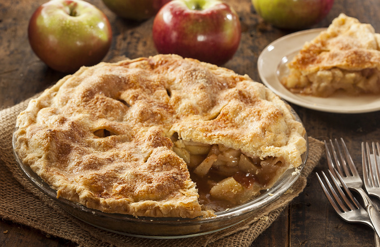 Fruit pies and cream pies