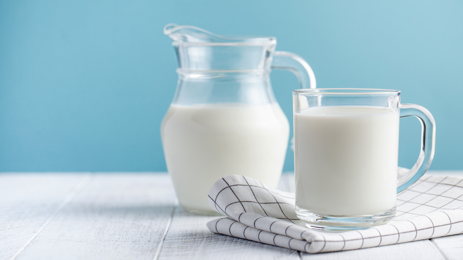 How Long Can Milk Be Left Out?