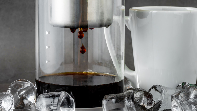 modern drip cold brew coffee maker