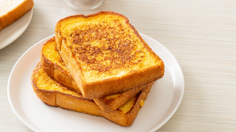 how-long-should-you-be-soaking-the-bread-for-french-toast