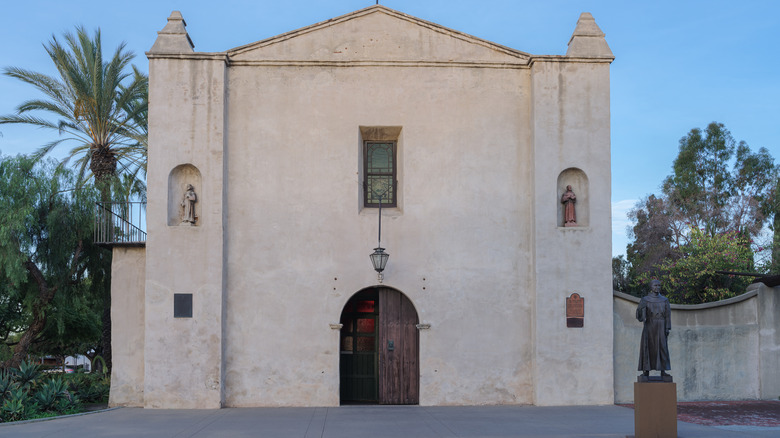 San Gabriel mission pre-fire