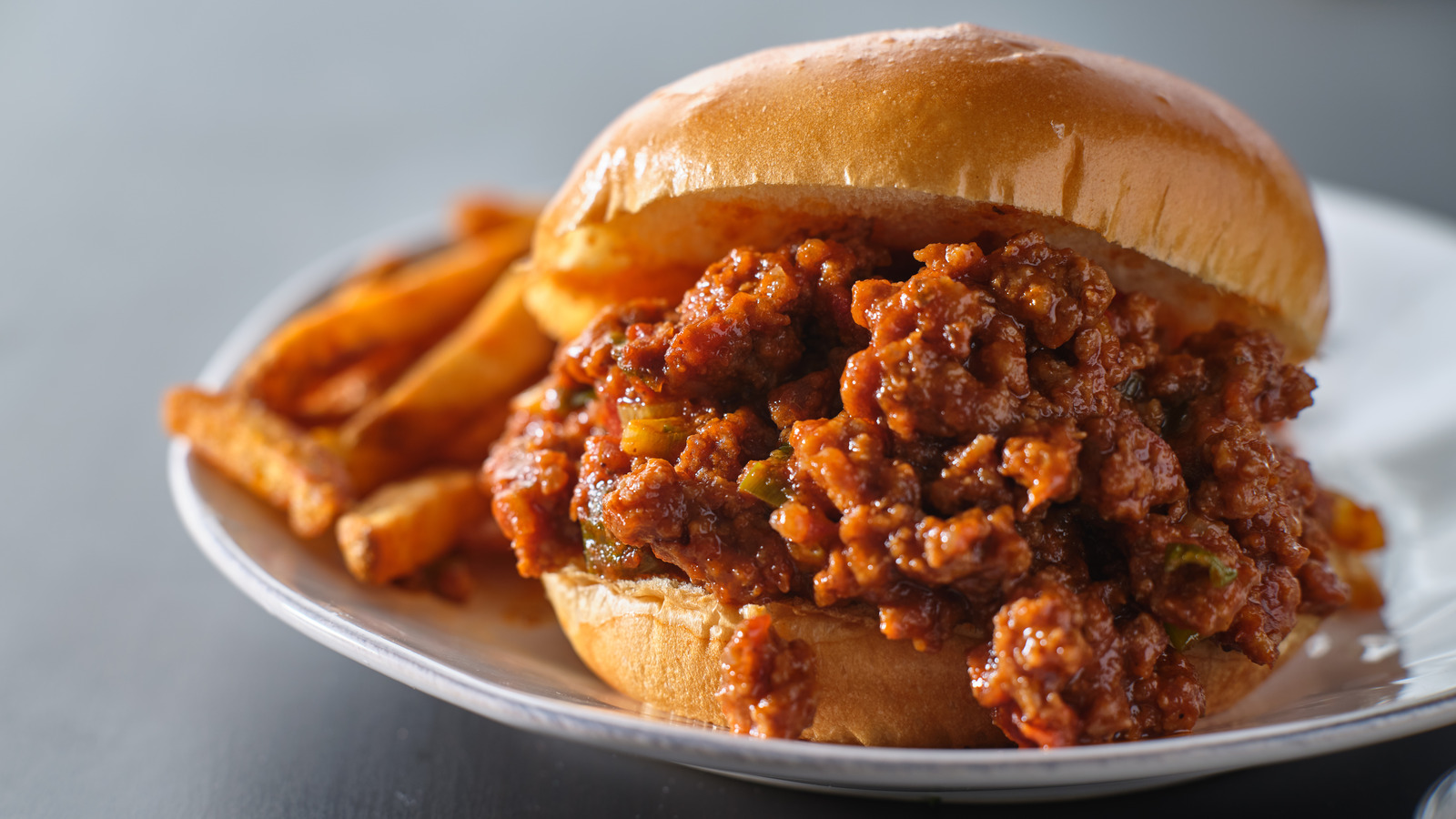 How Manwich Helped The Sloppy Joe Skyrocket Into Popularity