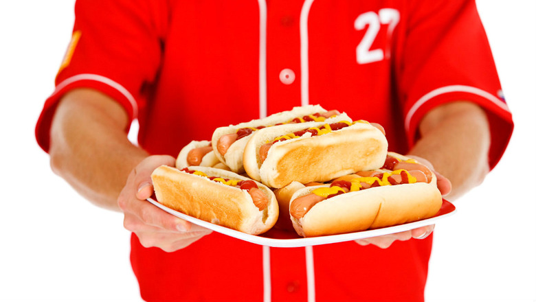 Baseball Fans Talk Hot Dog Toppings - Levy Restaurants