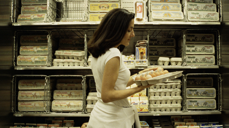 woman shopping for eggs