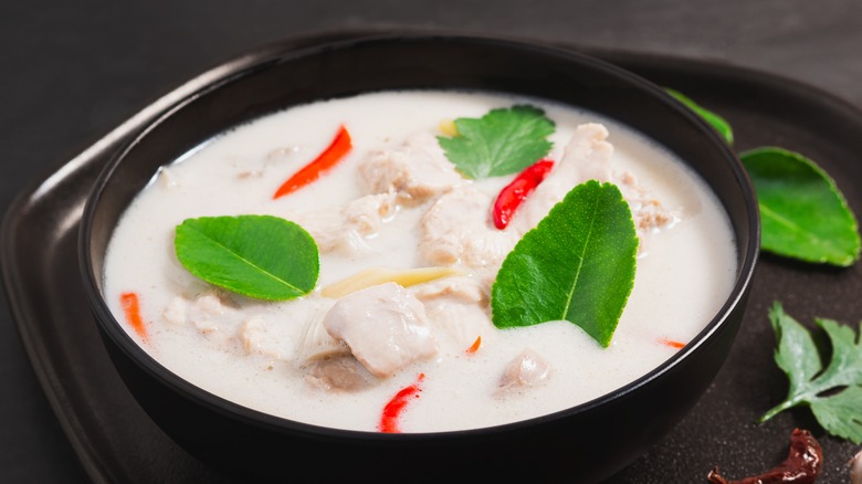 bowl of tom kha gai