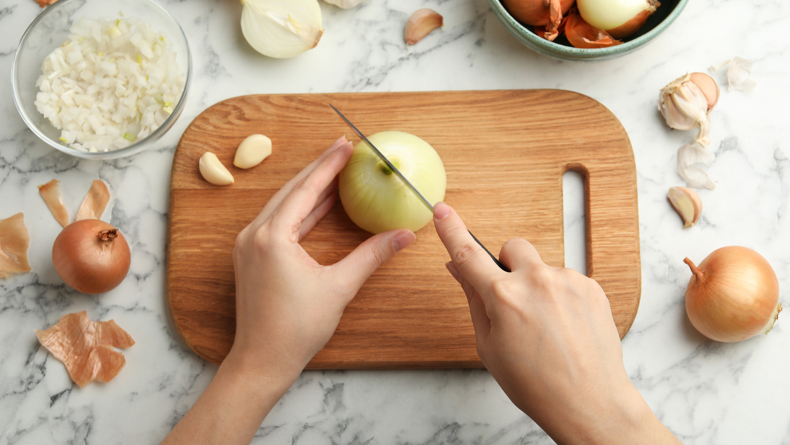 The No-Brainer Way to Thin-Slice Your Onions