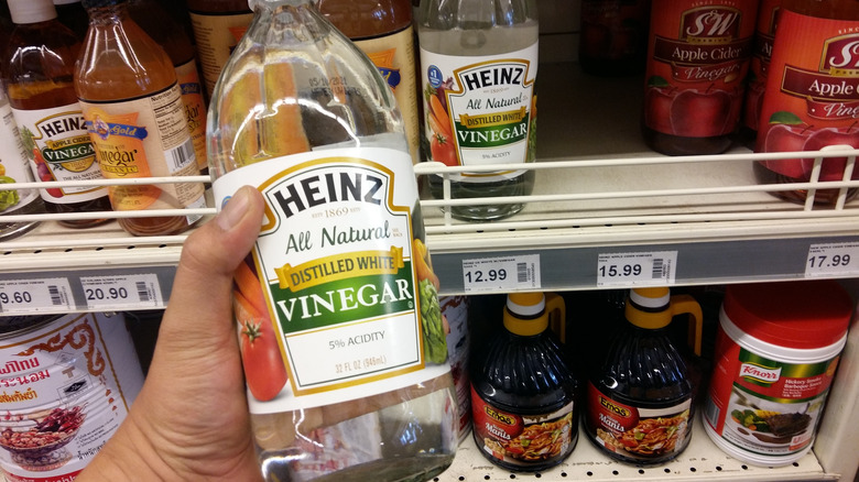 white vinegar