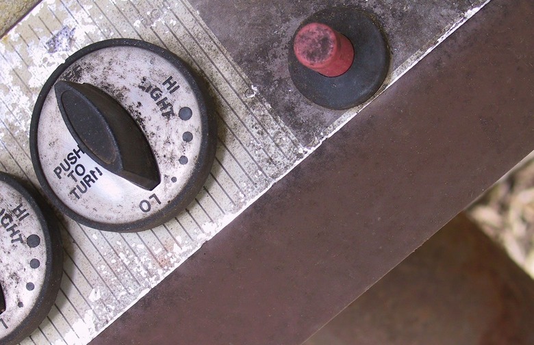 Clean the Outside of Your Grill