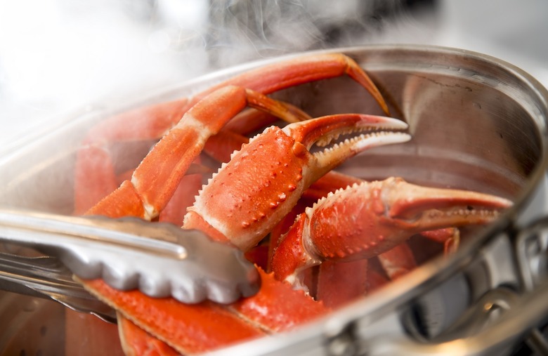 North Carolina: How to cook crab legs