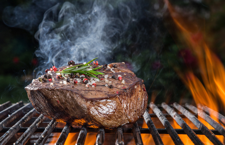 https://www.thedailymeal.com/img/gallery/how-to-cook-steak-perfectly-every-time-kitchen-secrets-from-17-chefs/2%20-shutterstock_363809537.jpg