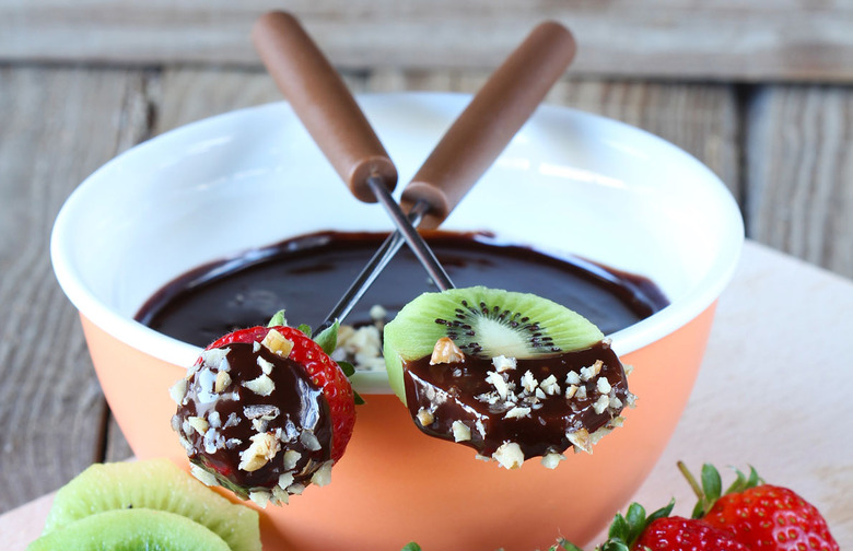 Easy Dessert: Chocolate Fondue