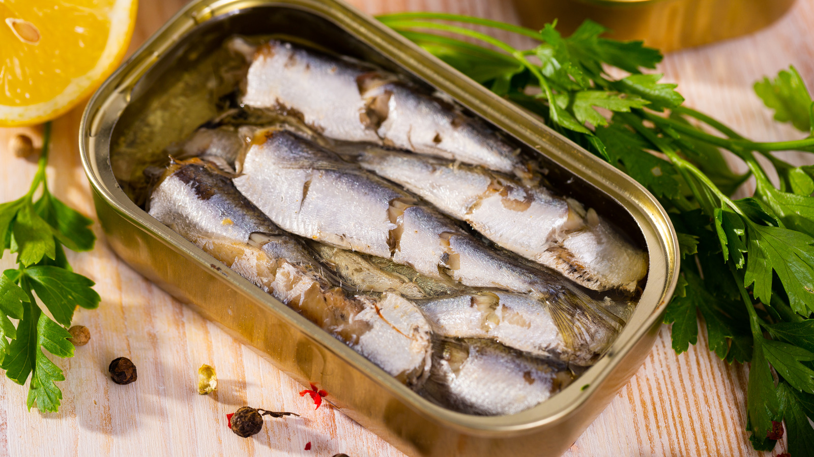 How To Eat And Serve Sardines As A Quick Flavorful Snack