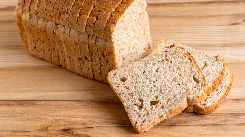 sliced wheat bread 