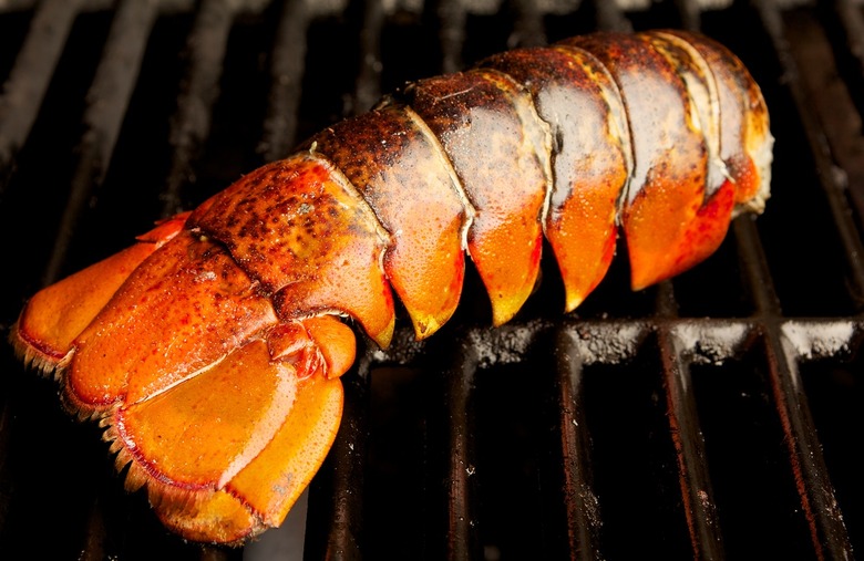 Connecticut: How to grill lobster tails 