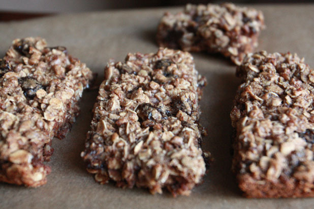 Apple Pecan Granola Bars