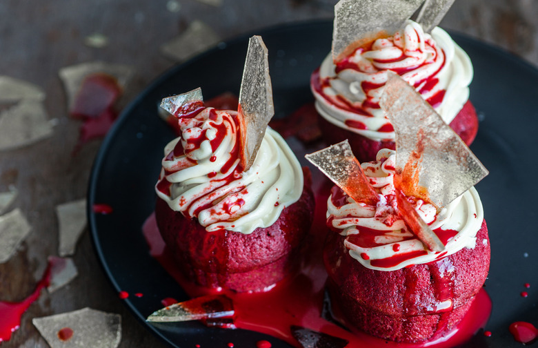 Bleeding Heart Cupcakes