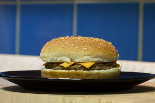 McDonald's Classic Cheeseburger: How To Make It 