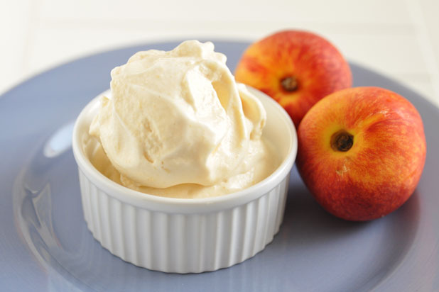 Peachy Greek Frozen Yogurt Recipe