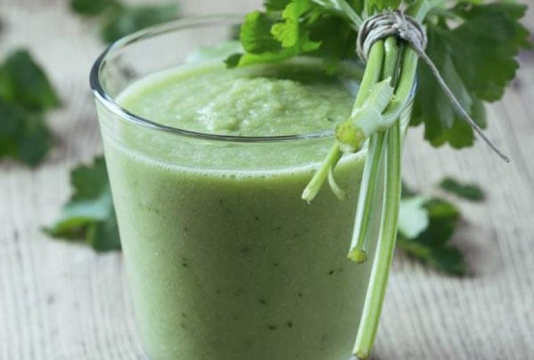 Ultimate Energizing Kale Smoothie 