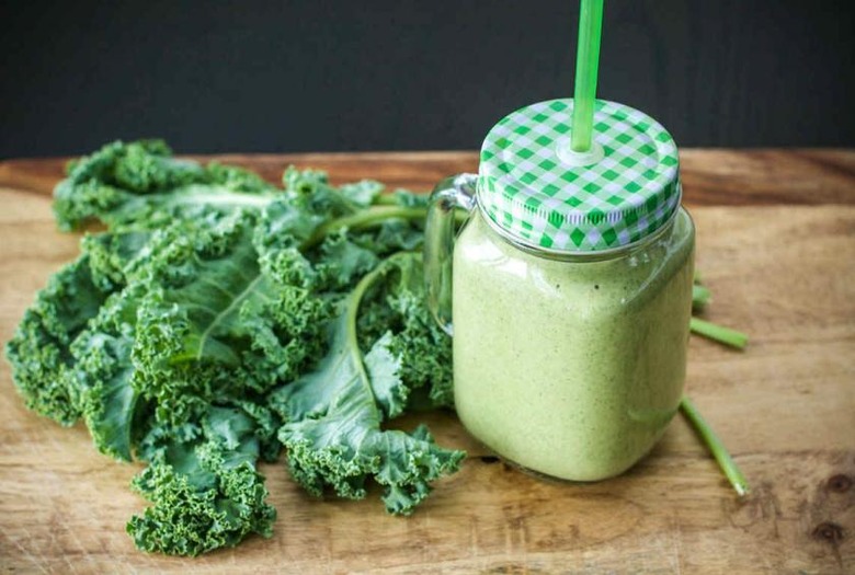 Pear and Kale Smoothie