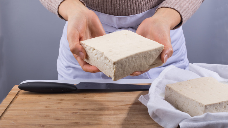 preparing tofu