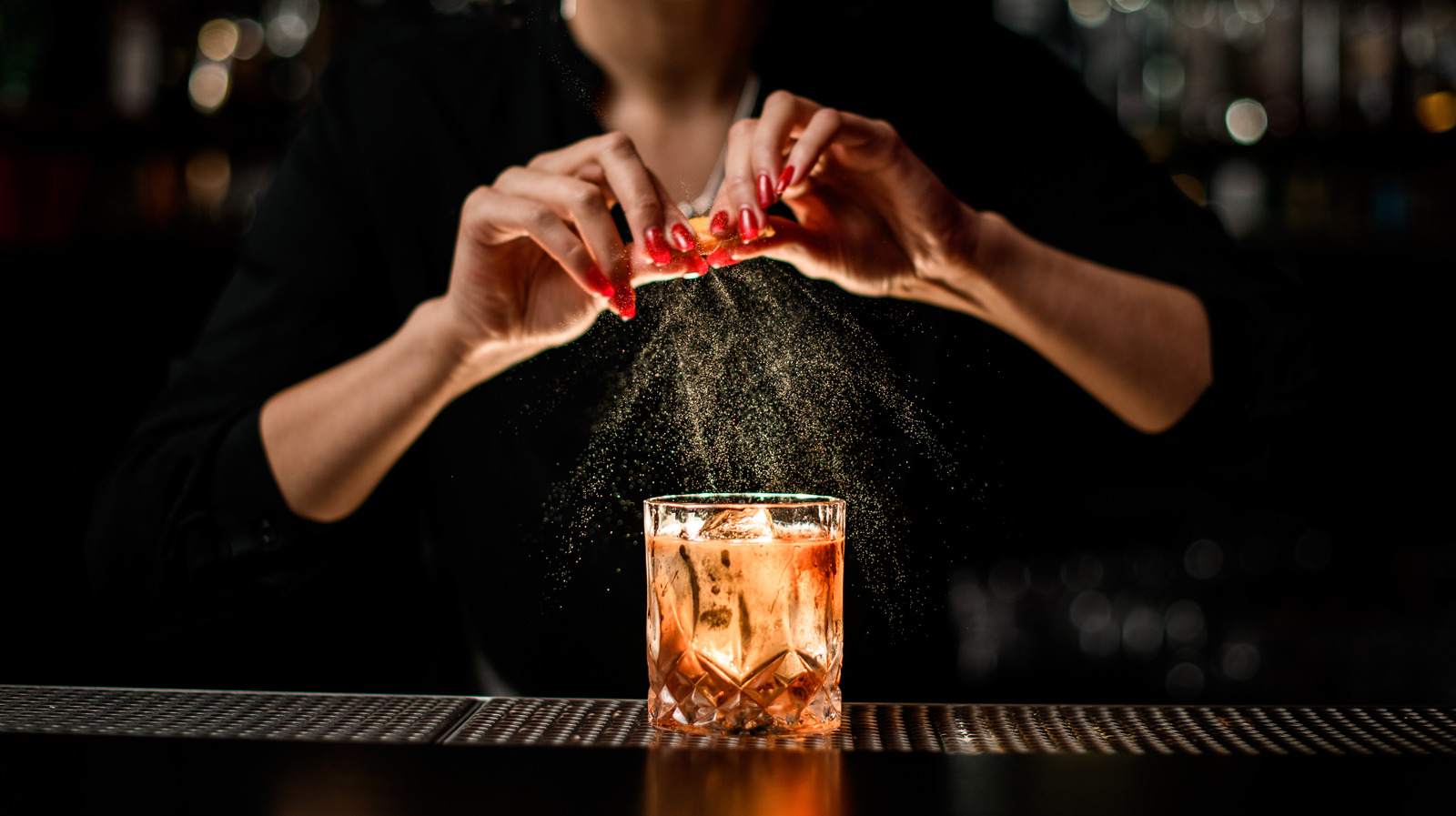 Molecular-groni: Negroni with an Emulsified Campari and Orange