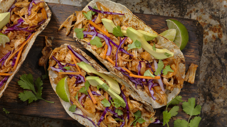 Jackfruit tacos with shredded veggies