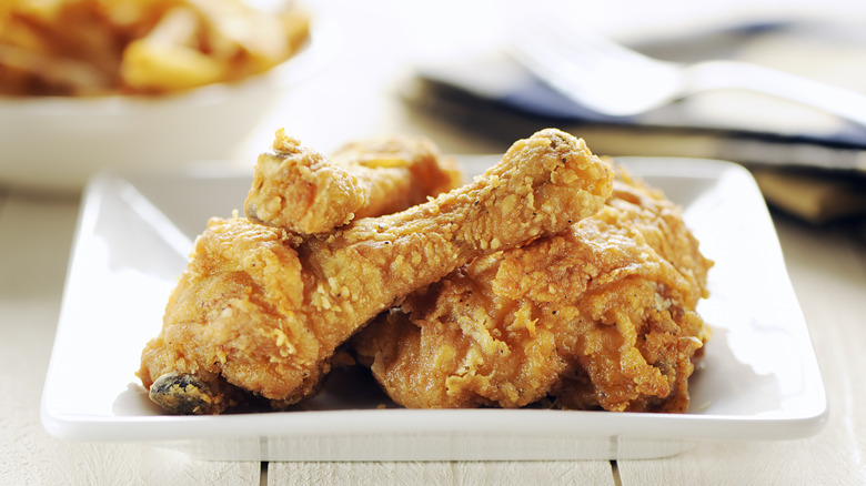 Fried chicken on square plate