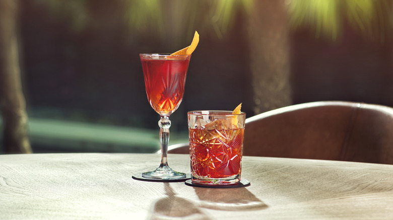 Negroni and Sbagliato cocktails