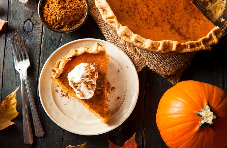 How do you make pumpkin pie from scratch?