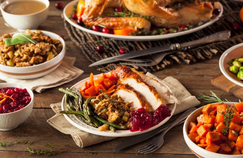 What common allergens are in Thanksgiving dishes?