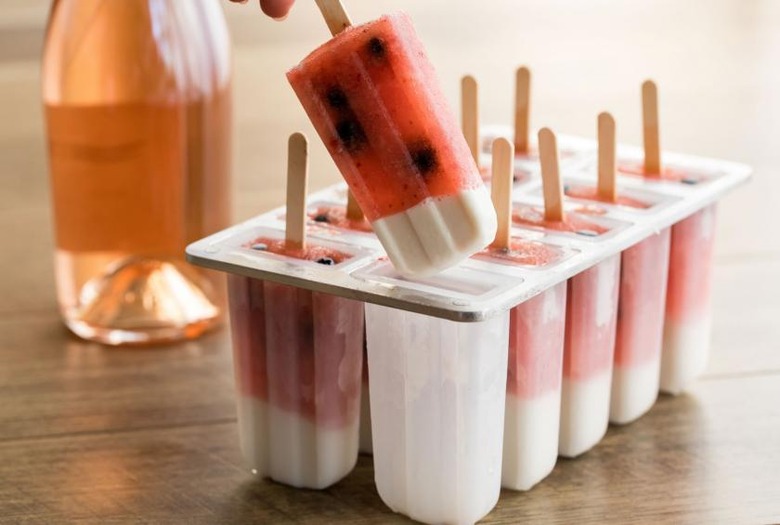 Drink: Frozé Pops