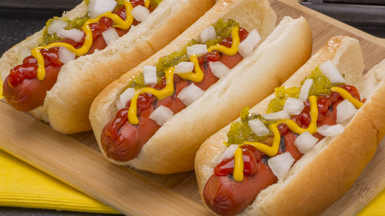 Hot dogs with condiments