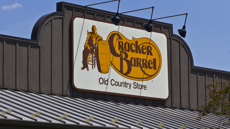 cracker barrel sign