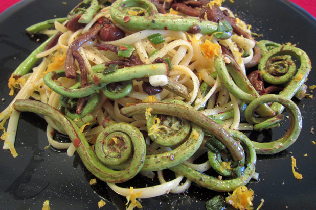 Fiddlehead Fern and Nameko Linguine