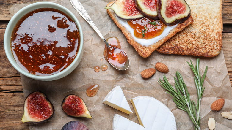 fig jam and figs on toast with cheese