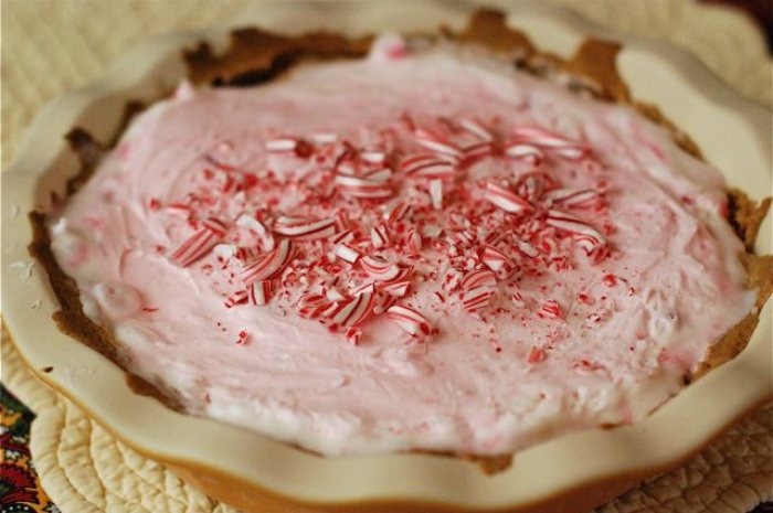 Candy Cane Crunch Ice Cream Pie