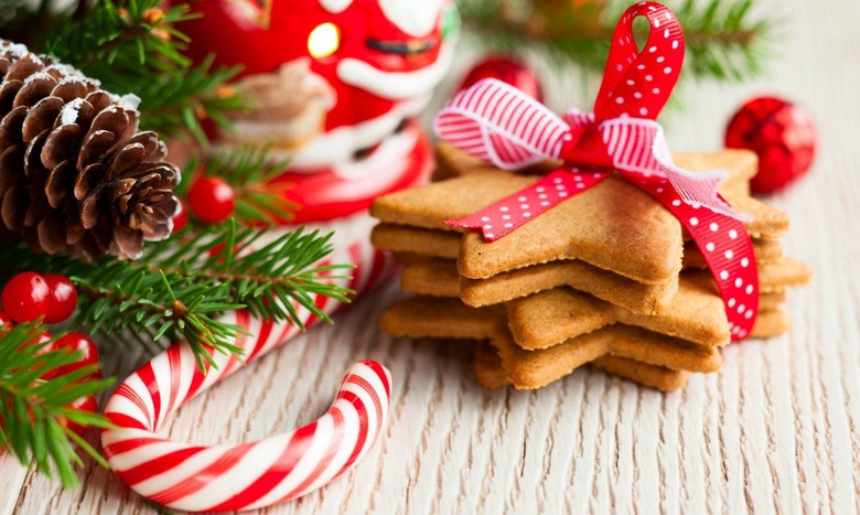 Candy Cane Chocolate Wafers