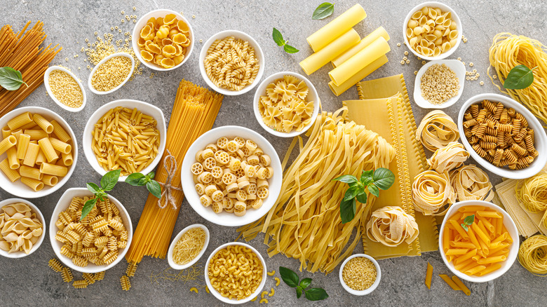 Various dry pasta