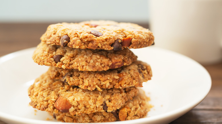 chocolate chip cookies with oats and walnuts