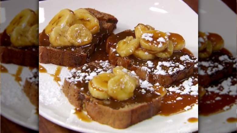 Bobby Flay's banana waffles