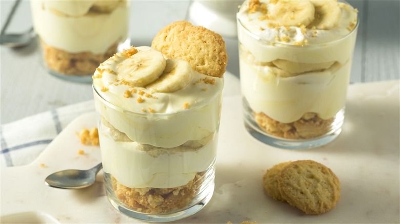 Instant Pudding Mix Is Key To Magnolia Bakery's Iconic Banana Pudding